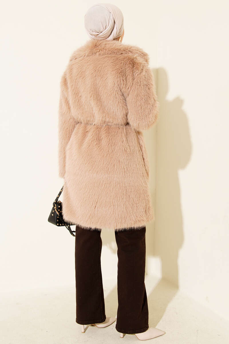 Long Coat with Wide Collar and Faux Fur Trim Camel - الصورة 3