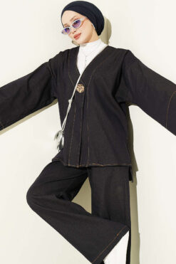 Alternative view of Gold Brooch-Accented Two-Piece Set Navy Blue
