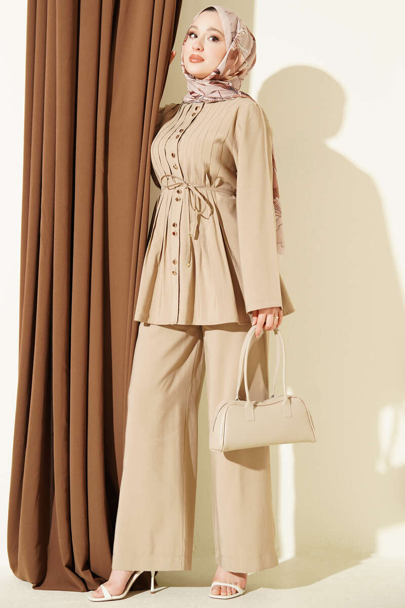 Gold Buttoned Ribbed Tencel Two-Piece Set Beige