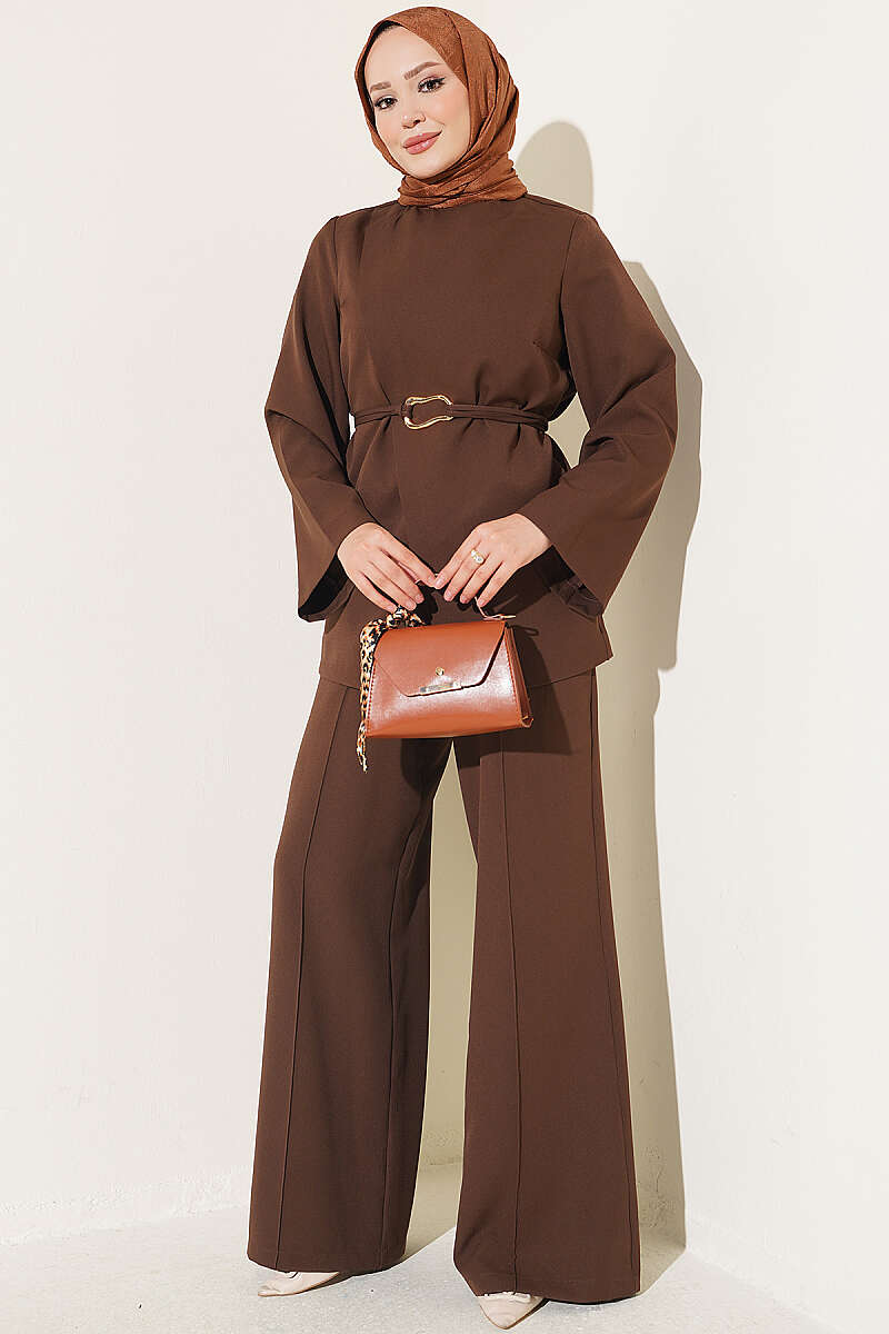Gold Buckle Detailing French Terry Two-Piece Set Brown