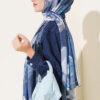 Rose-Patterned Bamboo French Terry Shawl Indigo - immagine 3