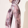⁦Rose-Patterned Bamboo French Terry Shawl Mink⁩ - الصورة ⁦3⁩
