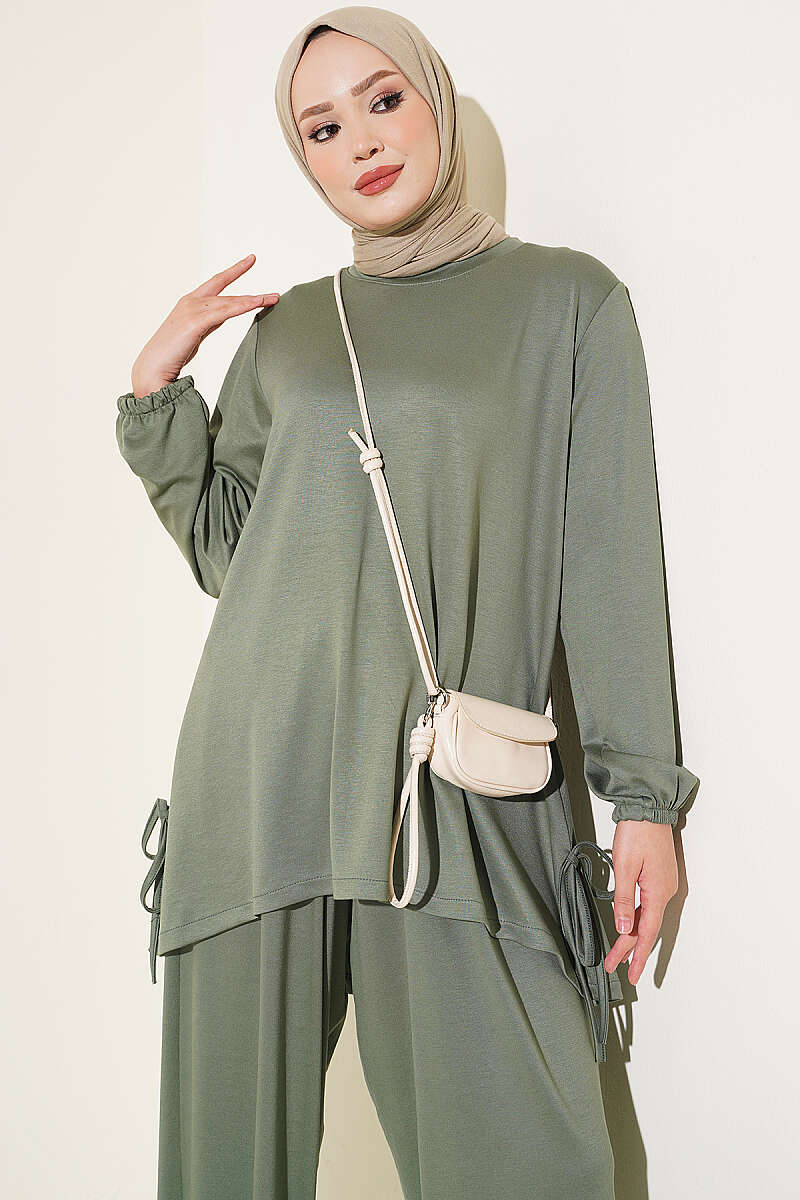 Two-Piece Set with Drawstring Detail Khaki – Bild 2