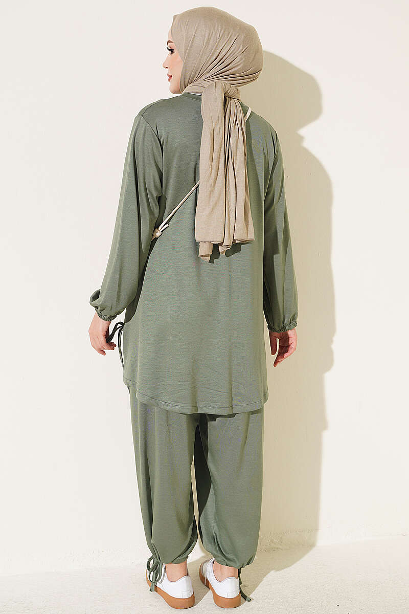 Two-Piece Set with Drawstring Detail Khaki – Bild 3