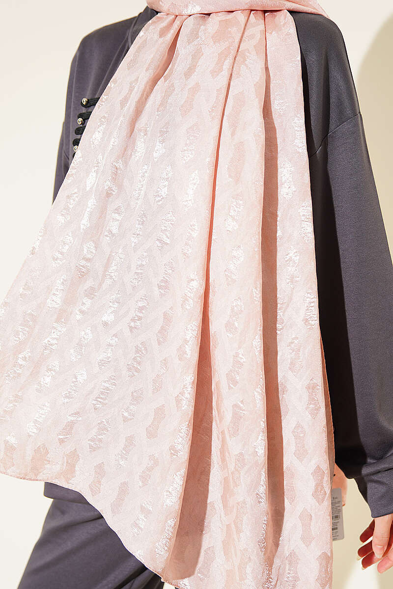 Textured Jacquard Shaw Nude - immagine 4