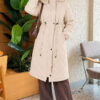 Padded waist belt with quilted details and fur accents Taupe - immagine 3