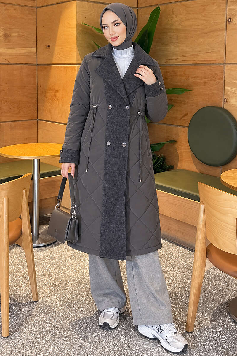 Wool-Blend Quilted Cashmere-Trim Coat Anthracite