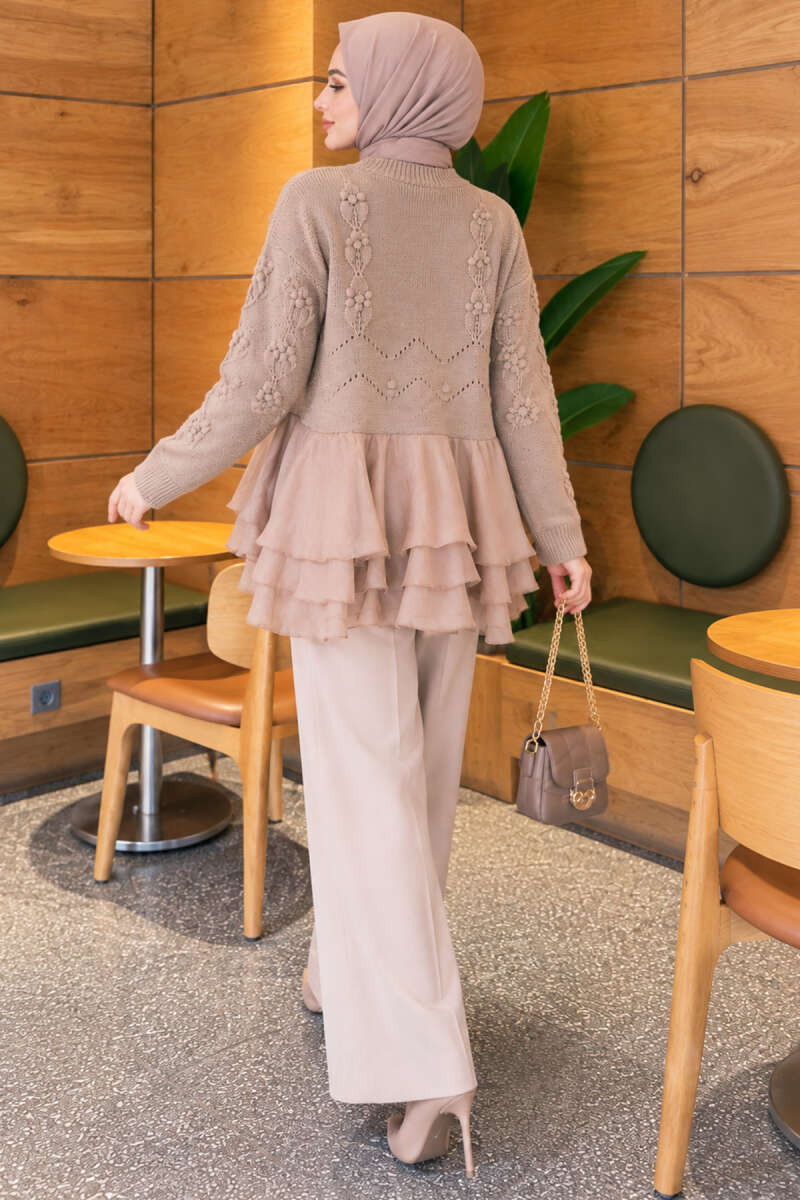 Ruffled Mesh-Trimmed Floral Knit Cardigan Beige - Image 4