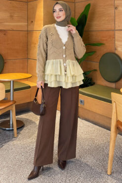 Alternative view of Ruffled Mesh-Trimmed Floral Knit Cardigan Hazel Green