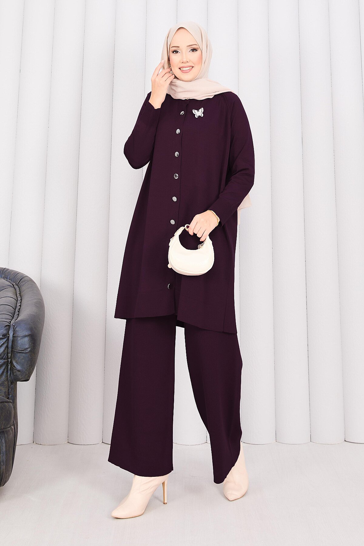 Butterfly Brooch Buttoned Knit Set Plum - immagine 5