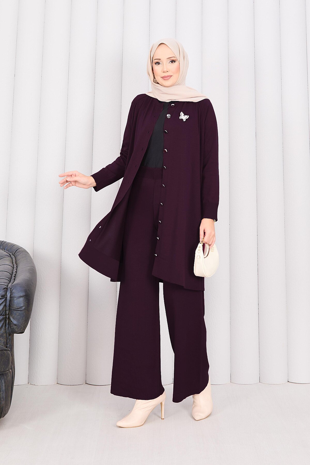 Butterfly Brooch Buttoned Knit Set Plum - immagine 9
