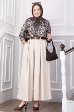Alternative view of Waist-Embellished Pocketed Skirt Pants Khaki