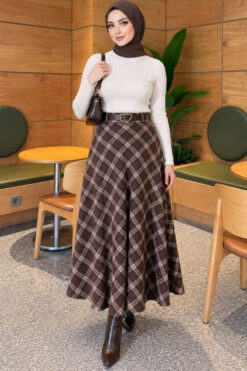 Alternative view of Belted Checkered Skirt Chestnut
