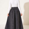 ⁦Checkedered Pleated Skirt with Waist Belt Smoke⁩ - الصورة ⁦4⁩