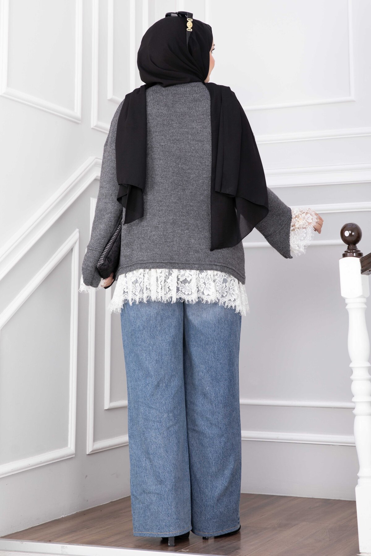 Long-Sleeve Knit Sweater with Lace Hem Edge Anthracite - Imagen 4