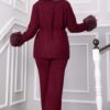 ⁦Luxurious French Terry Knit Two-Piece Set with Faux Fur Trim Burgundy⁩ - الصورة ⁦4⁩
