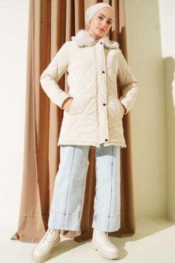Alternative view of Faux Fur Collar Zip-up Quilted Coat Beige
