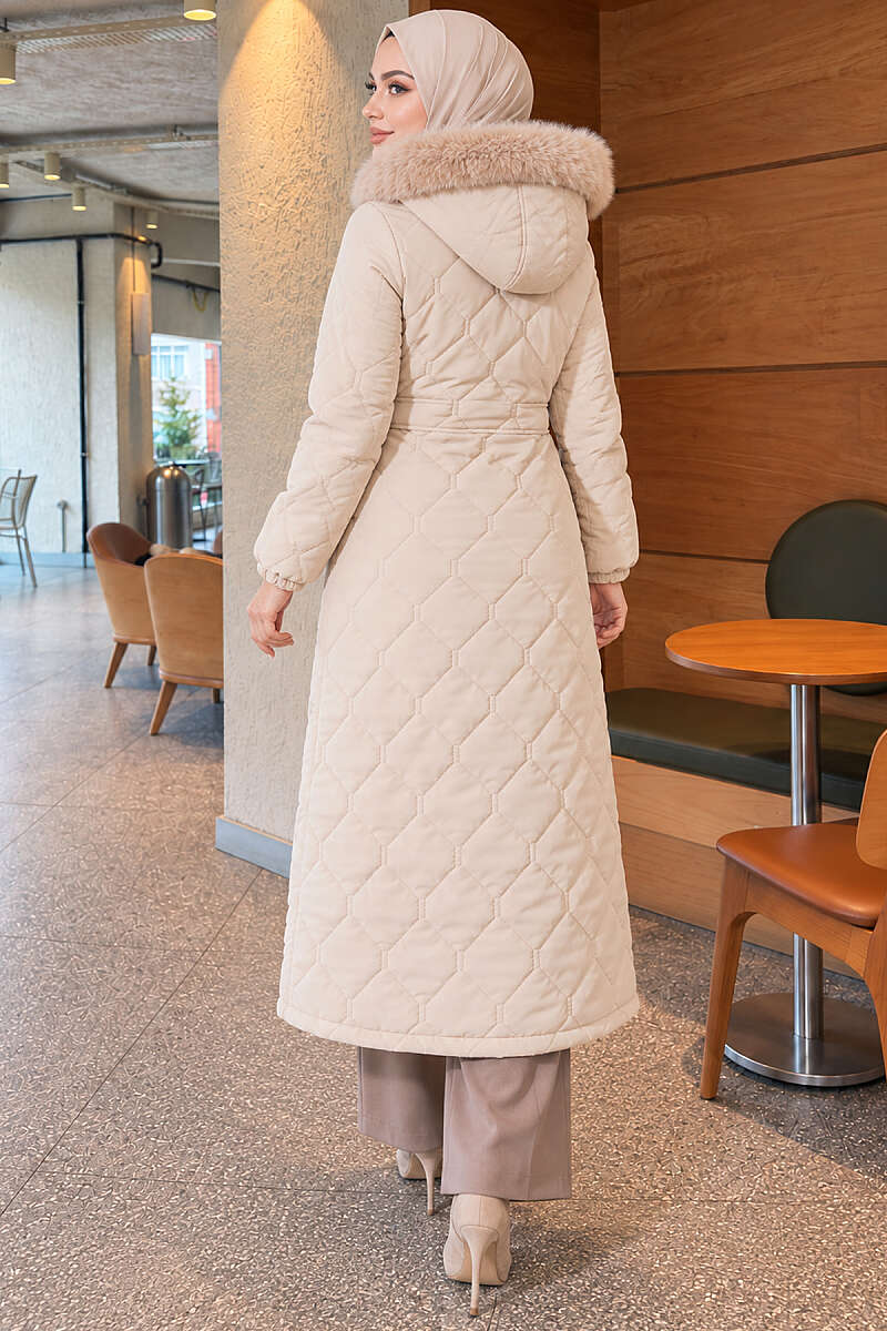 Faux Fur-Trimmed Jacket with Zipper Detail Beige – Bild 4