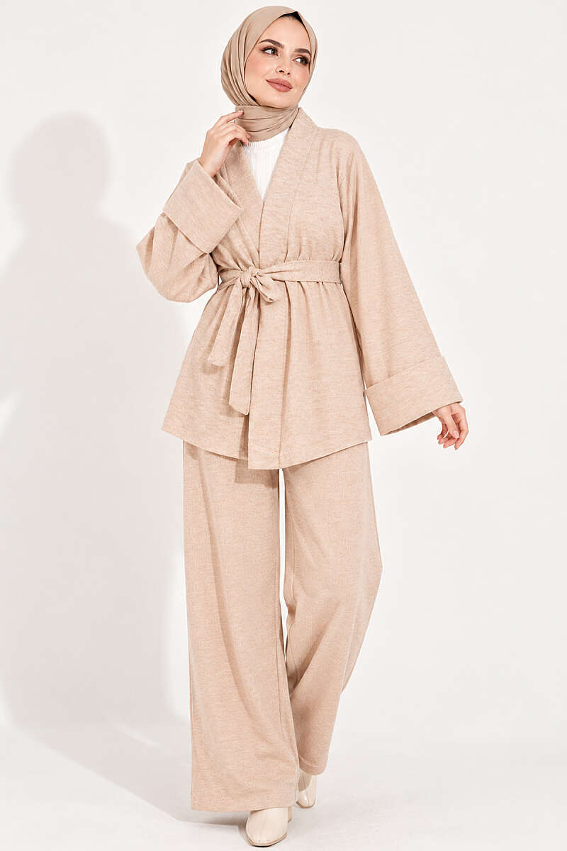 Wide-Sleeve Two-Piece Set with Waist Belt Beige