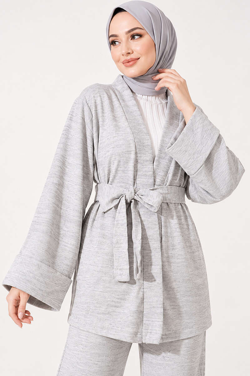 Wide-Sleeve Two-Piece Set with Waist Belt Grey - immagine 2