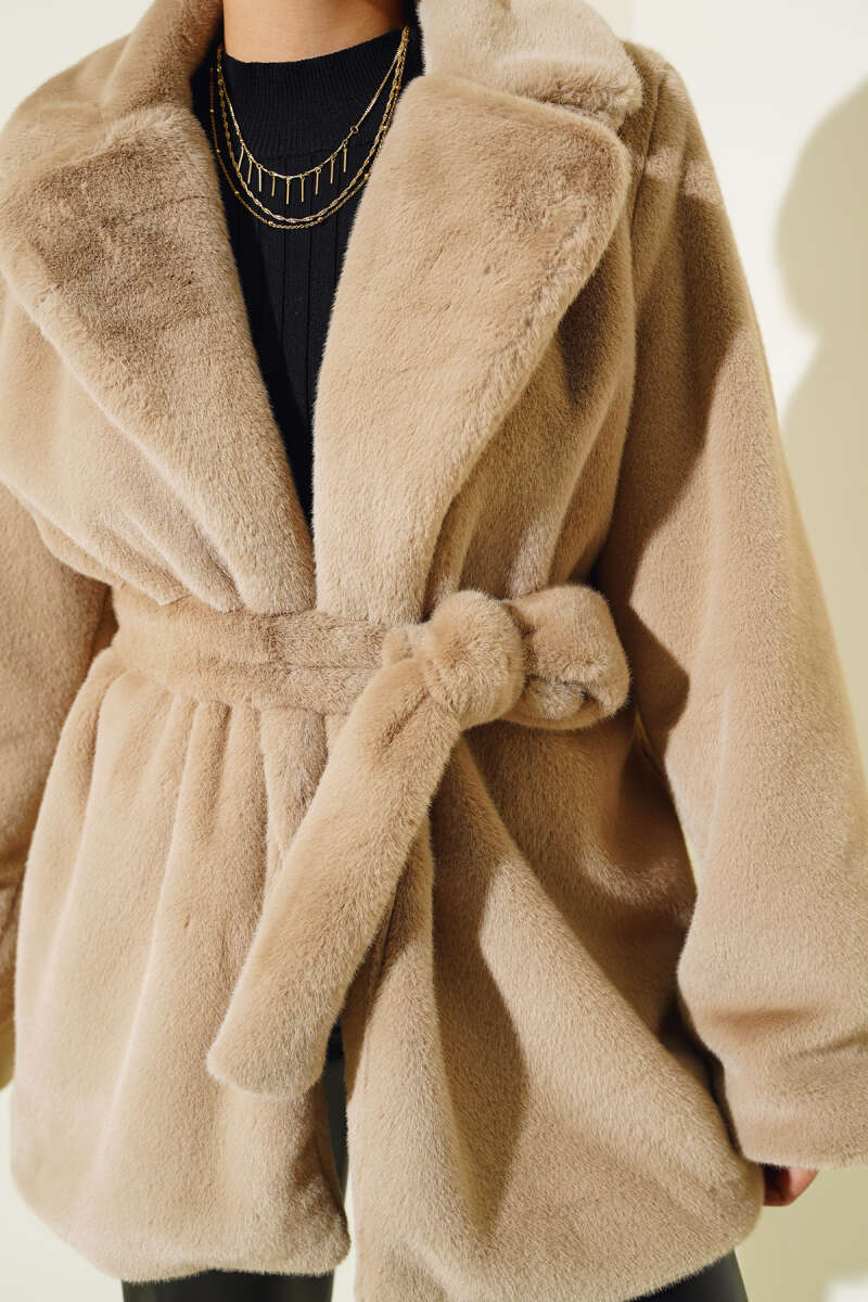 Belted Plush Coat Latte – Bild 4