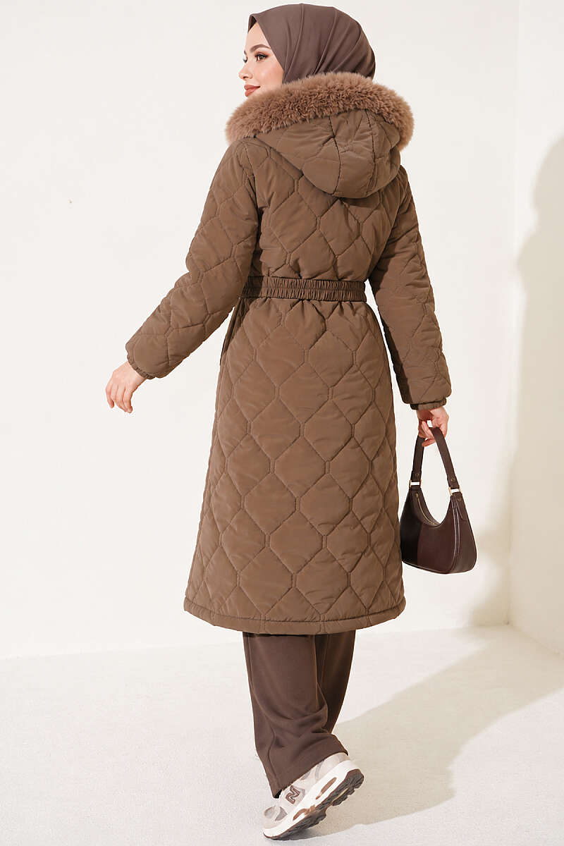 Hooded Quilted Jacket with Elastic Waist Mink - الصورة 4