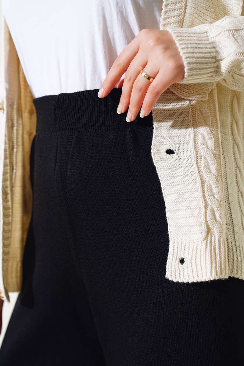 Elastic Waist French Terry Knit Pants Black – Image 4