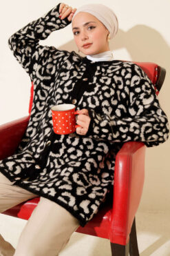 Alternative view of Leopard Print Fleece-Lined Knit Cardigan Beige