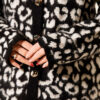 Leopard Print Fleece-Lined Knit Cardigan Beige - immagine 4