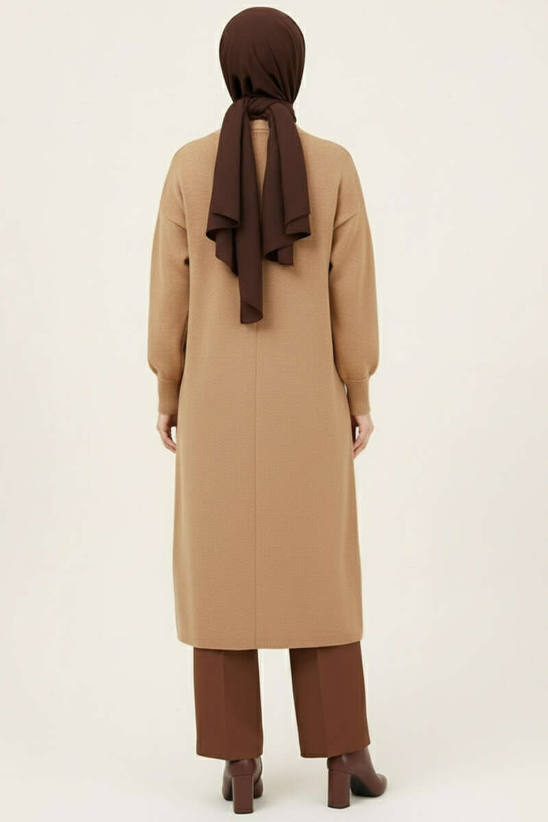 Metal Gold Button Long Knit Cardigan Latte - الصورة 3