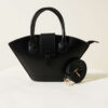 ⁦Magnetic Triangular Handbag Black⁩ - الصورة ⁦2⁩