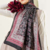 Soft Floral Motif Shawl Black – Bild 2