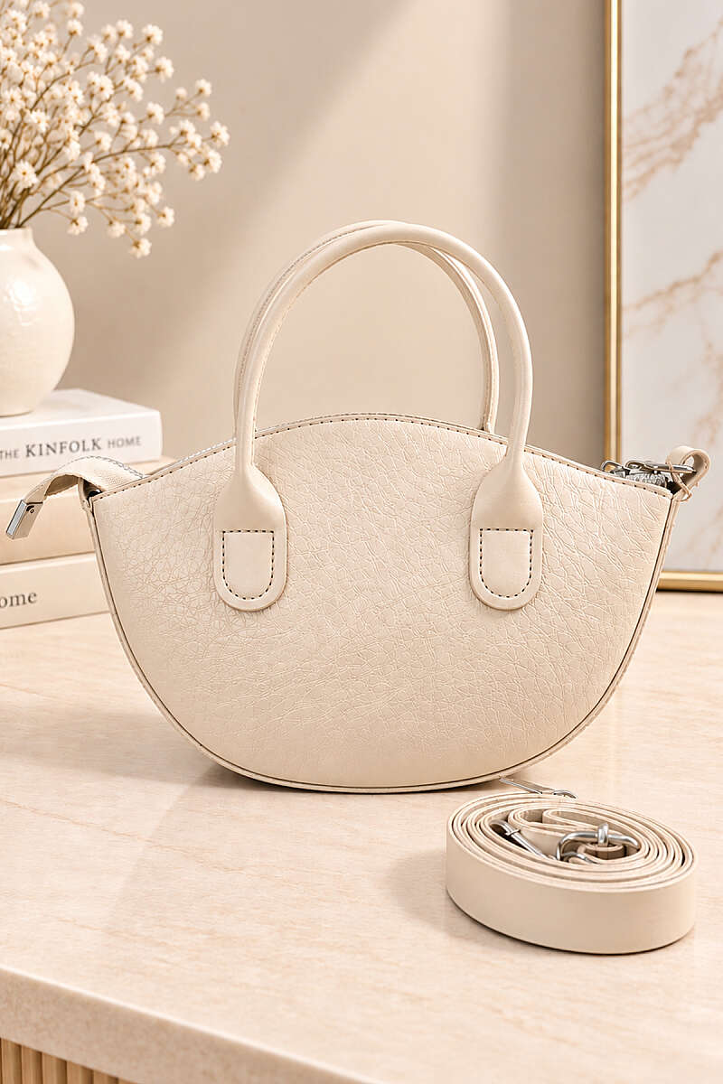 Minimal Oval Strap Shoulder Bag Cream