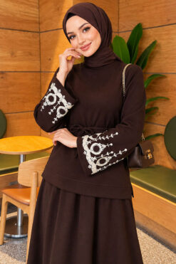 Alternative view of Embroidered Hem Edge Two-Piece Set Brown