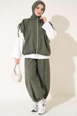 KHAKI