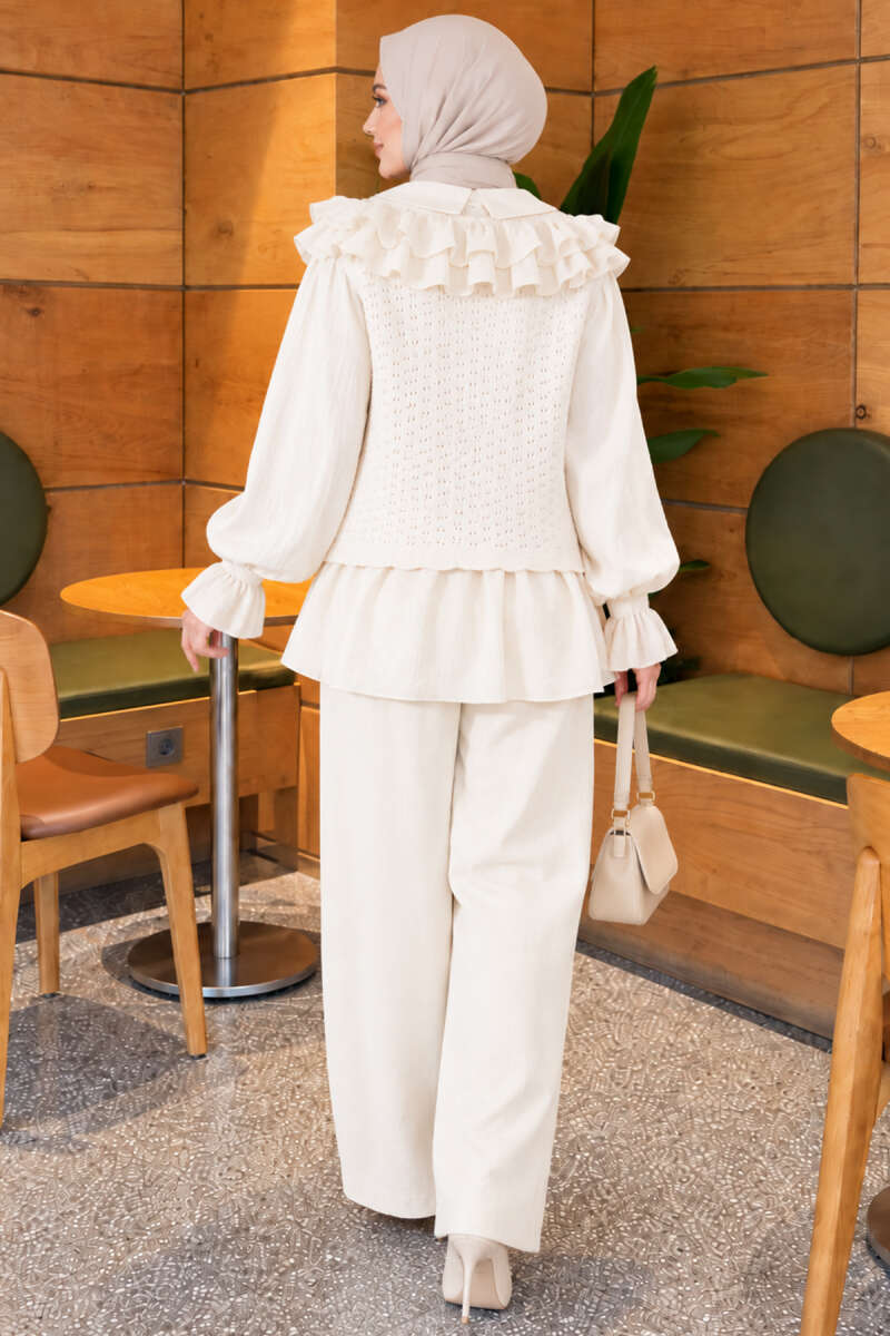 Shoulder Ruffle Detail Knit Two-Piece Set Ecru – Bild 4
