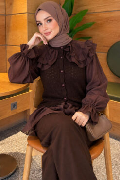 Alternative view of Shoulder Ruffle Detail Knit Two-Piece Set Brown
