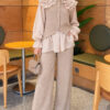 Shoulder Ruffle Detail Knit Two-Piece Set Mink – Bild 3