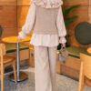 Shoulder Ruffle Detail Knit Two-Piece Set Mink – Bild 4
