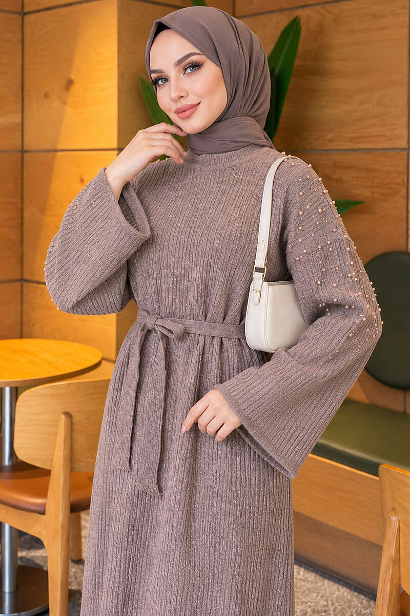 Shoulder-Embellished Knit Dress Mink - الصورة 2