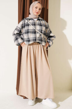 Alternative view of Pleated Front Loysha Pants Beige