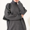 Oversized Low-Shoulder Knit Tunic Smoke - immagine 2