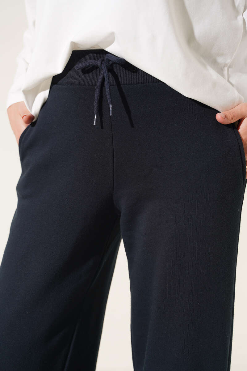 Hemmed ankle French terry two-thread knit pants Navy Blue - الصورة 4