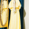 Cape with Blouse and Hem Edge Two-Piece Set Yellow – Bild 3