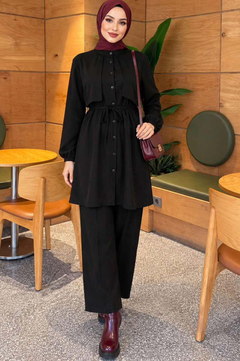 Cape with tie closure and detailed two-piece set Black – Image 3