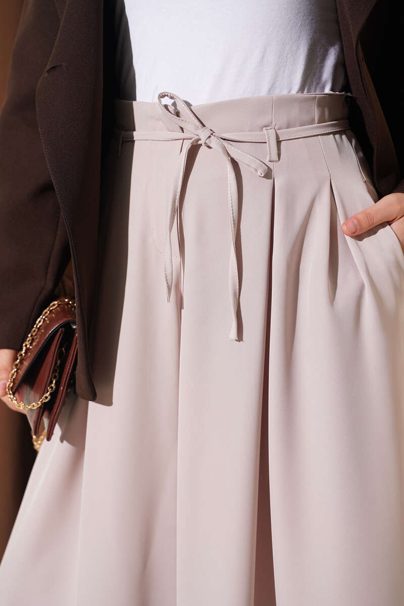 French Terry Jogger Pants with Pile Detail and Drawstring Beige - الصورة 4