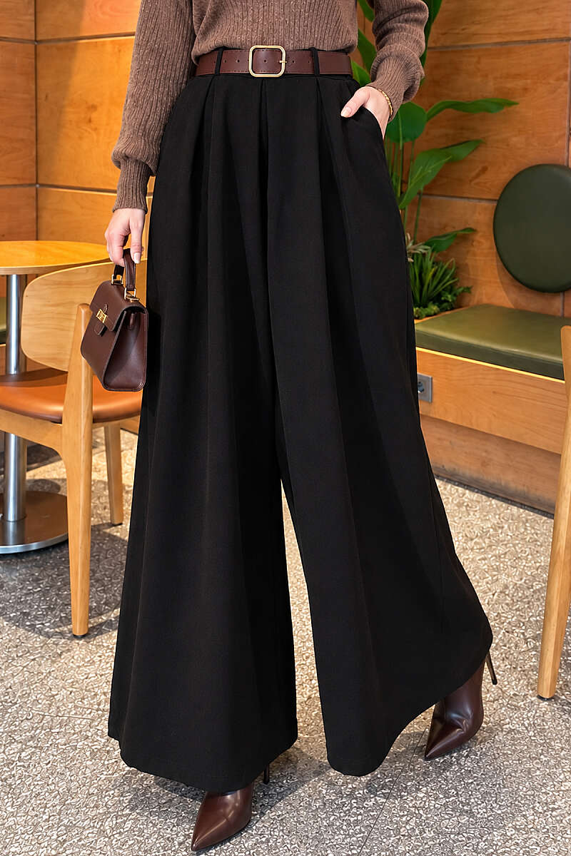 Loose-fit French terry pants with pile detailing and a belt Black - الصورة 3