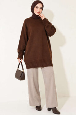 Alternative view of Ribbed Crew Neck Knit Tunic Brown