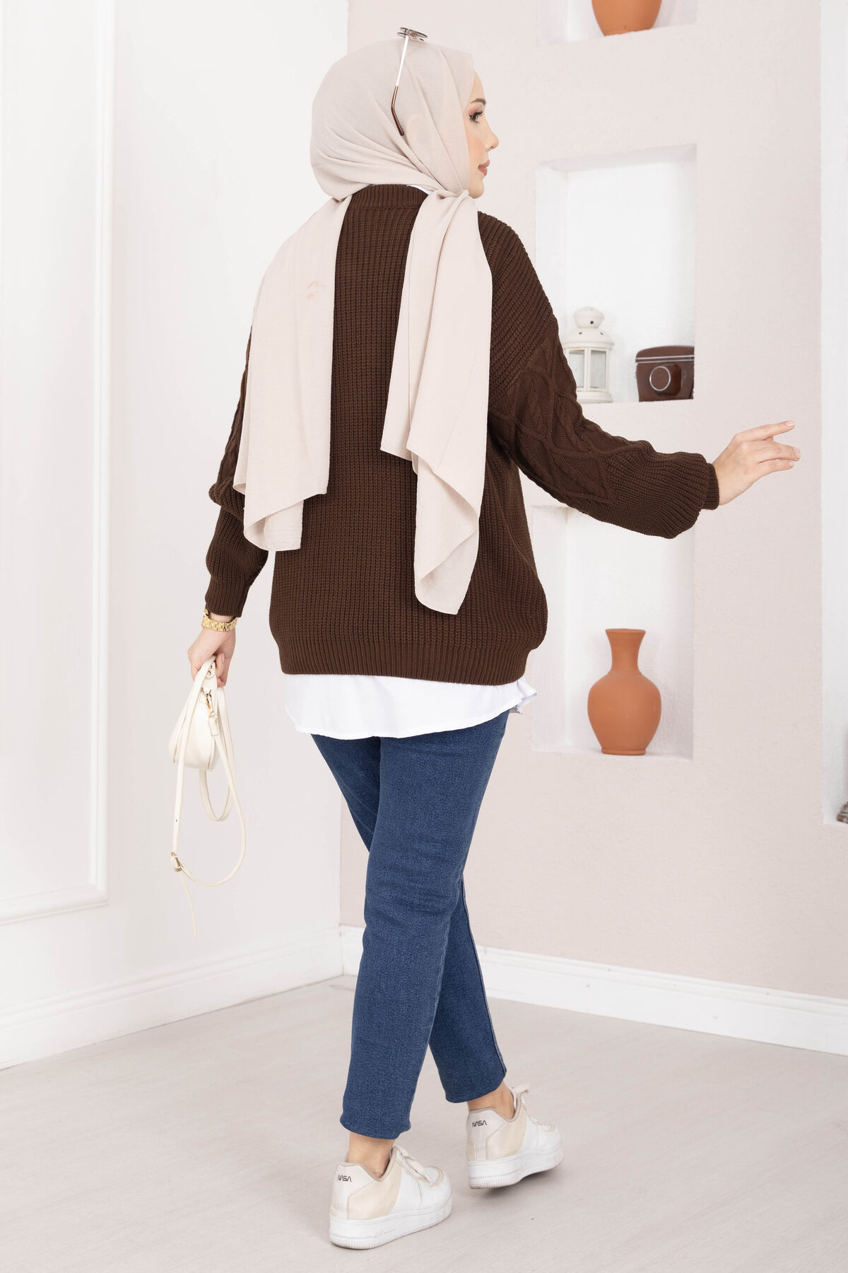 Braided Knit Sweater Brown – Image 6