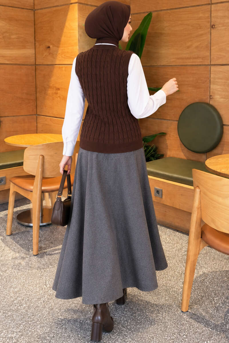 Terry Knit Sweater with Hair Braid Detailing Brown – Image 4